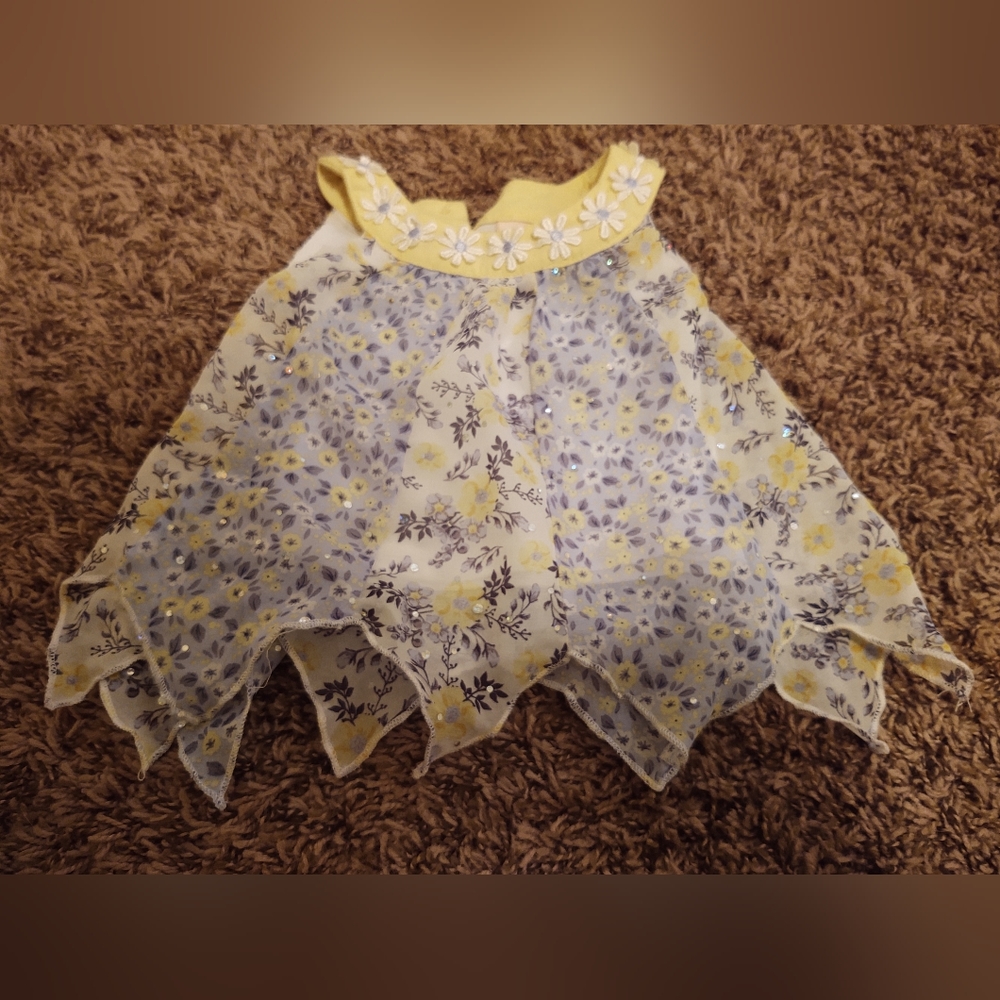 Little Lass Floral sleeveless 12M top